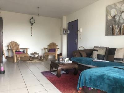 APT T3 SITUE AU 2ème ETAGE photo 1