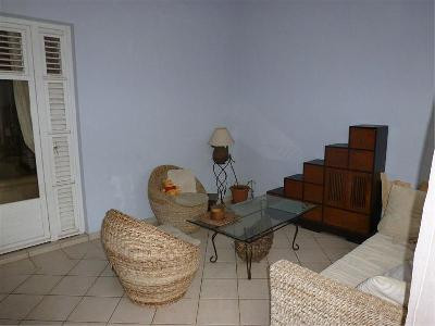 Jolie Villa mitoyenne de type duplex
