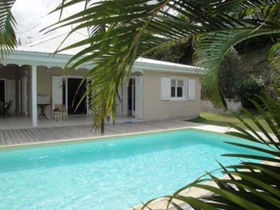 VILLA F5 DE PLAIN PIEDS AVEC PISCINE
