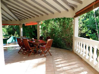 VILLA F4 AVEC PISCINE + APPARTEMENT T2 à Kourou
